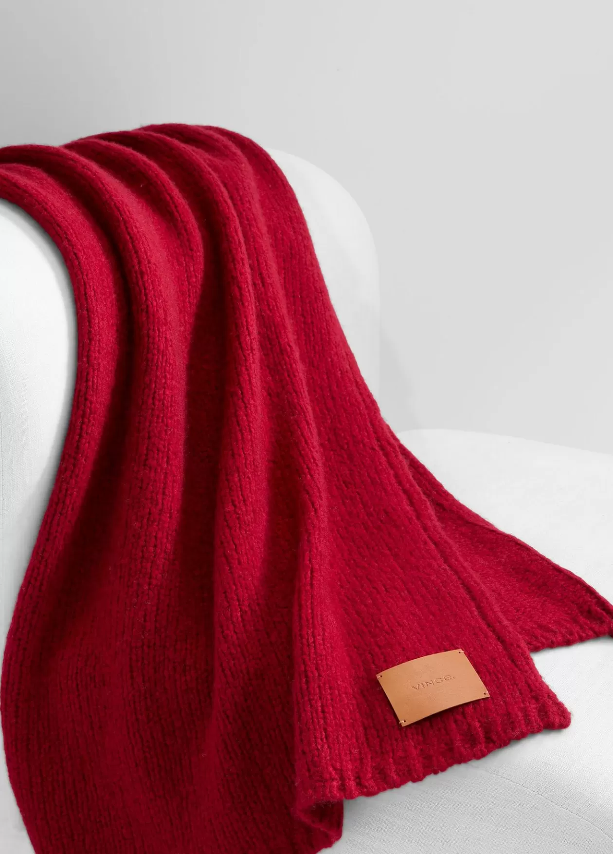 Hot Vince Cashmere-Silk Jersey Throw ruby