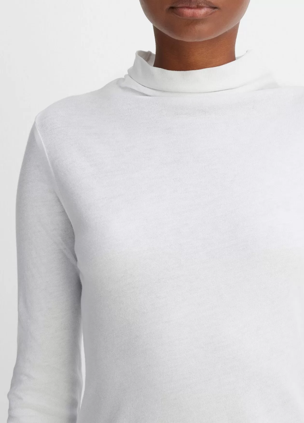 Best Vince Essential Long Sleeve Turtleneck optic white