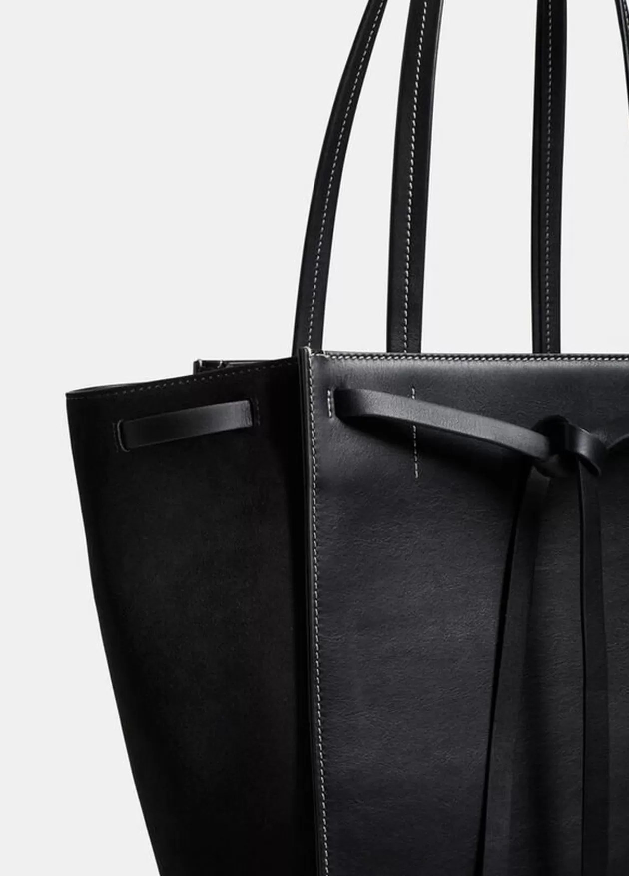 Shop Vince Exclusive Topanga Tote black