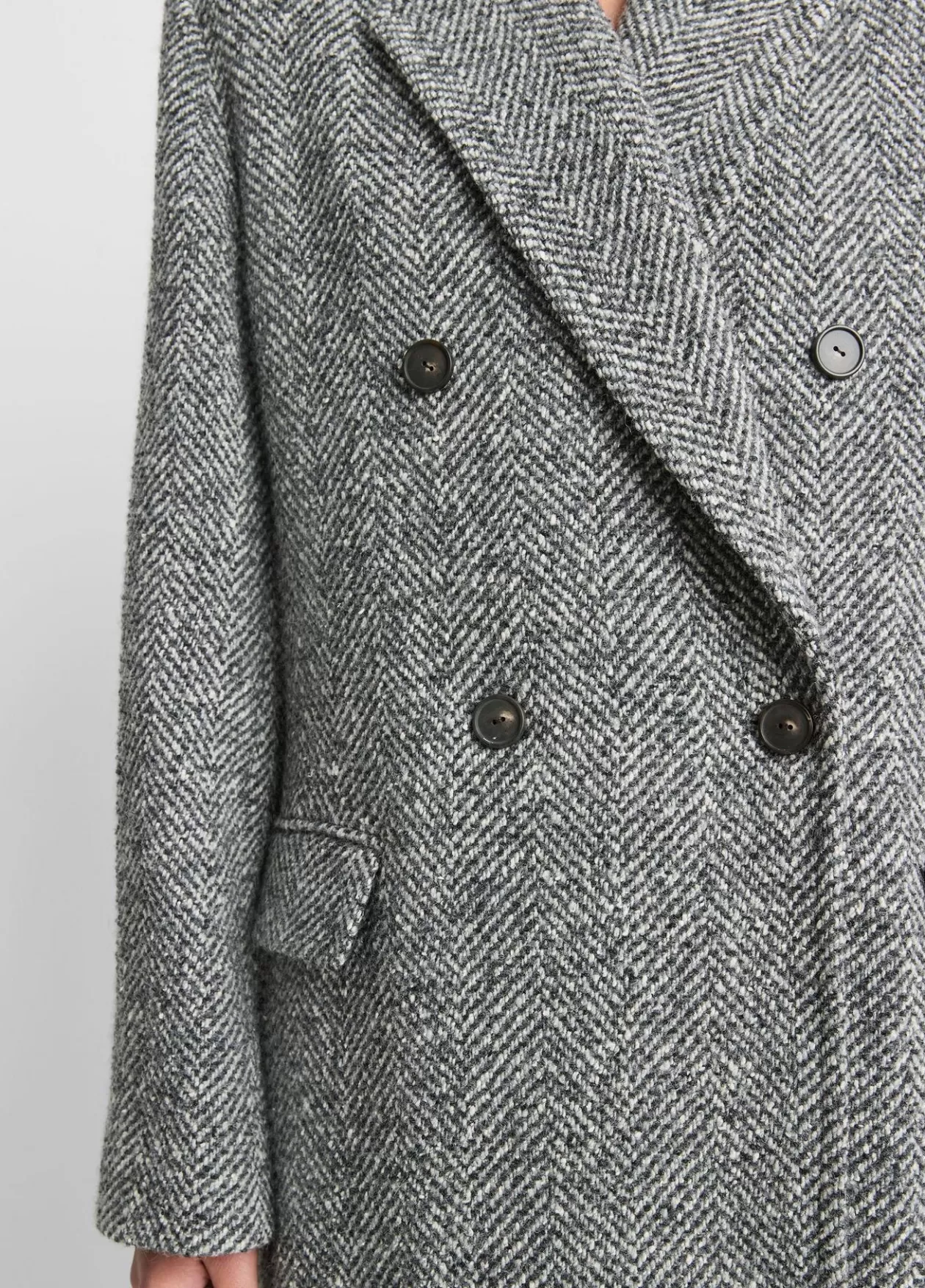 Best Vince Italian Herringbone Wool-Blend Double-Breasted Coat charcoal