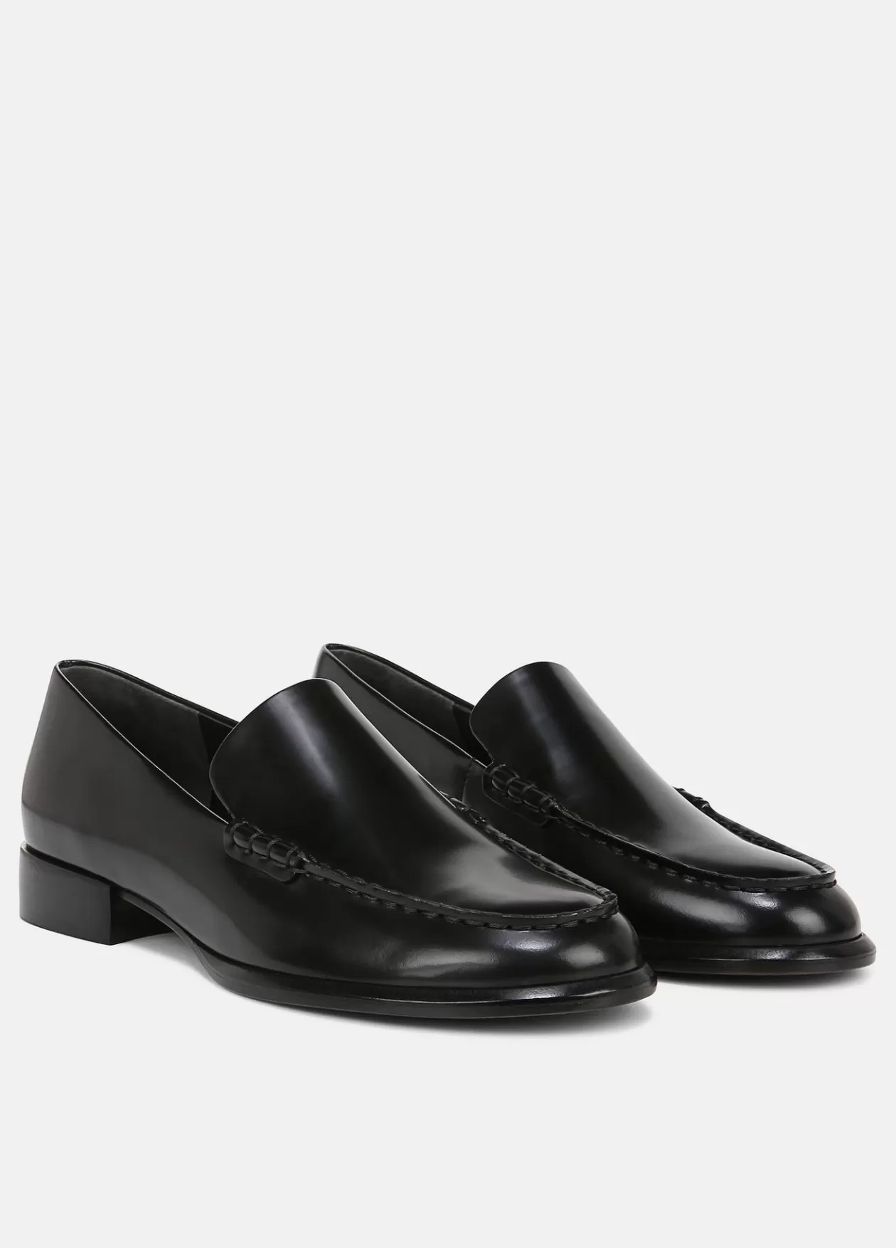 New Vince Naomi Leather Loafer black