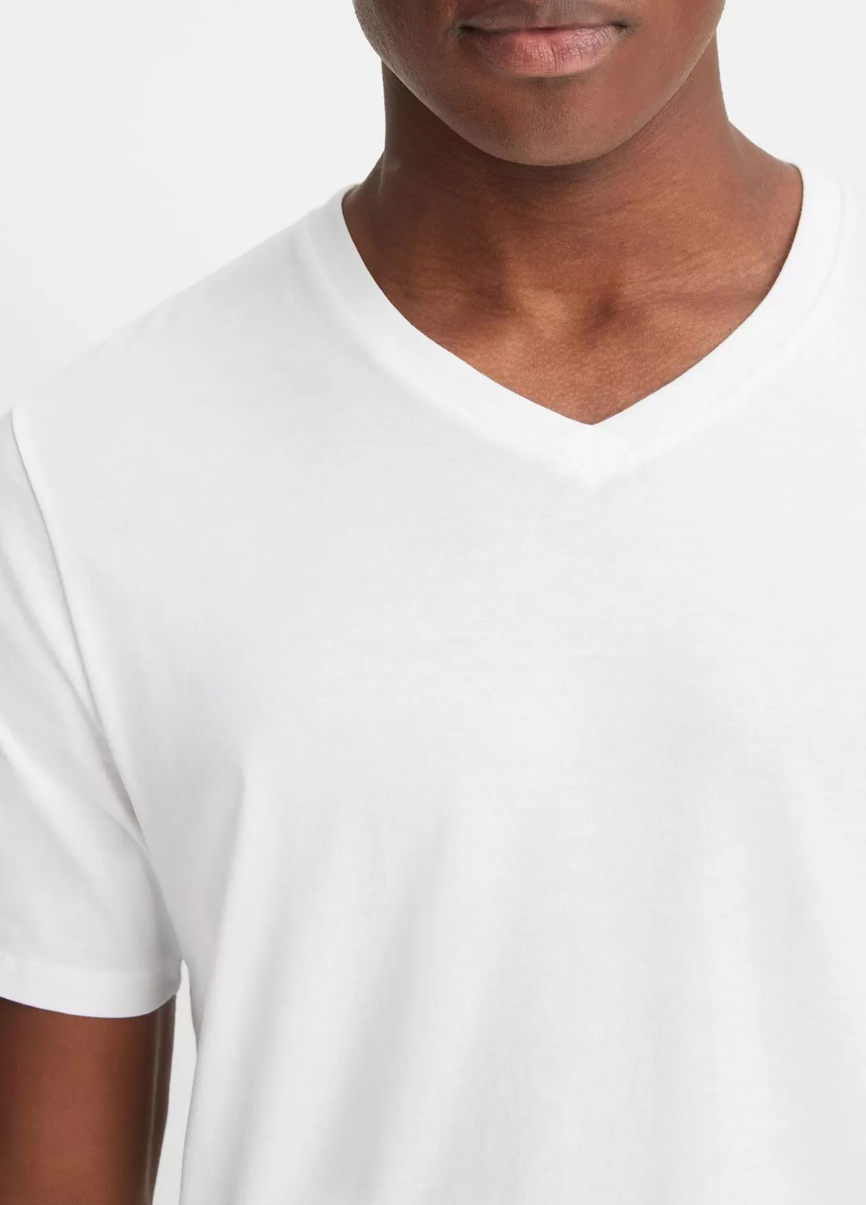 Store Vince Pima Cotton V-Neck T-Shirt optic white