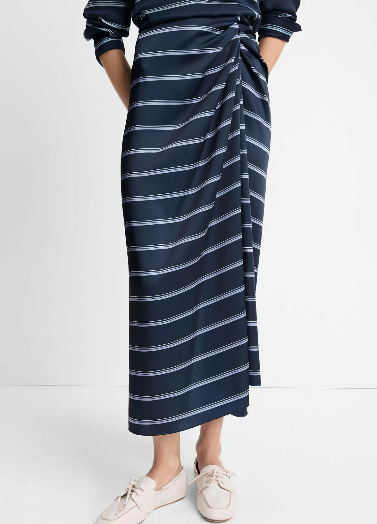 Best Sale Vince Rugby Stripe Satin Gathered Skirt coastal blue/slate